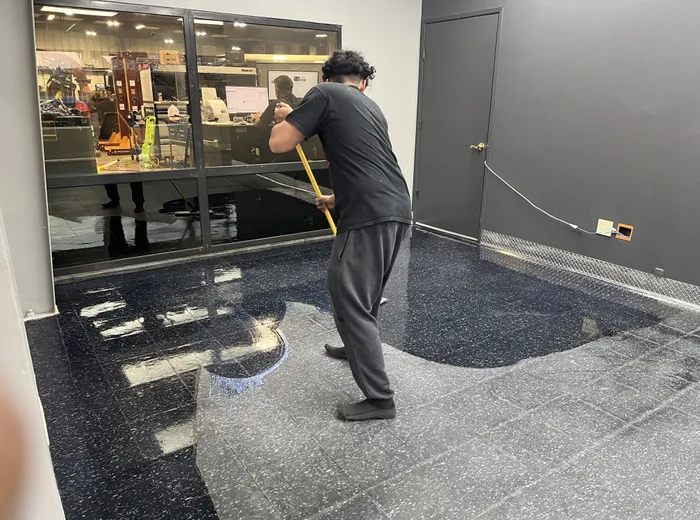 Floor buffing & polishing